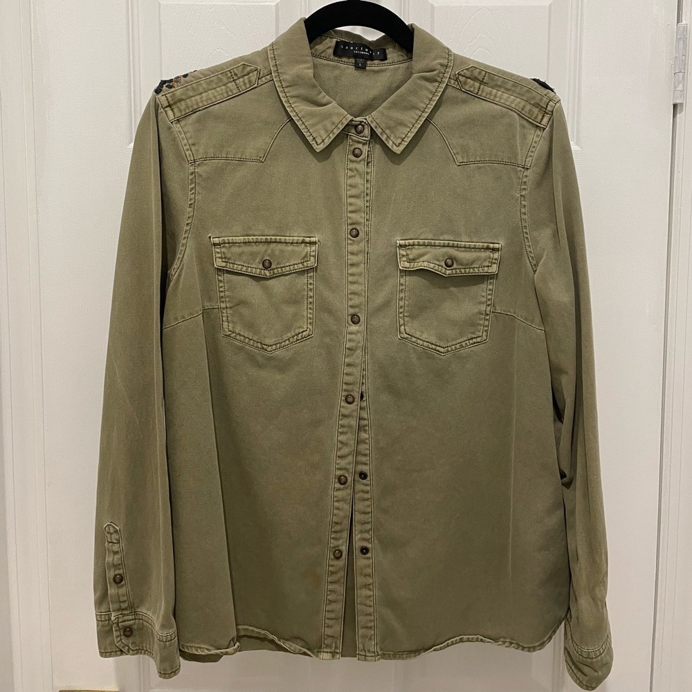 Sanctuary Embroidered Demin Shirt